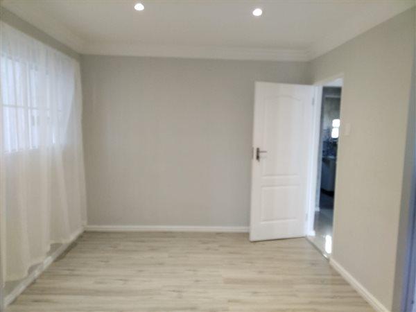 3 Bedroom Property for Sale in Cambridge West Eastern Cape
